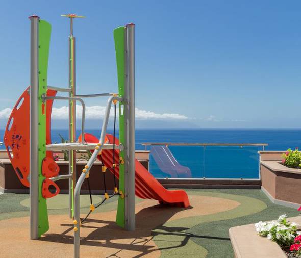 Children's play area Royal Sun Resort Acantilado de los Gigantes