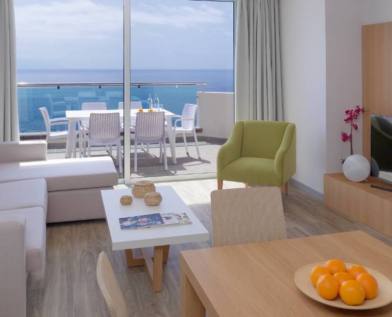 3-schlafzimmer-luxus-apartment mit meerblick und jacuzzi Royal Sun Resort Acantilado de los Gigantes