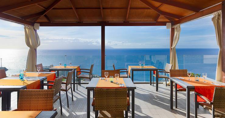 Oasis gastro bar Royal Sun Resort Acantilado de los Gigantes Oasis gastro bar Royal Sun Resort Acantilado de los Gigantes