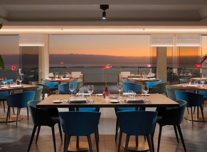 Aqua Restaurant Royal Sun Resort Acantilado de los Gigantes Aqua Restaurant Royal Sun Resort Acantilado de los Gigantes