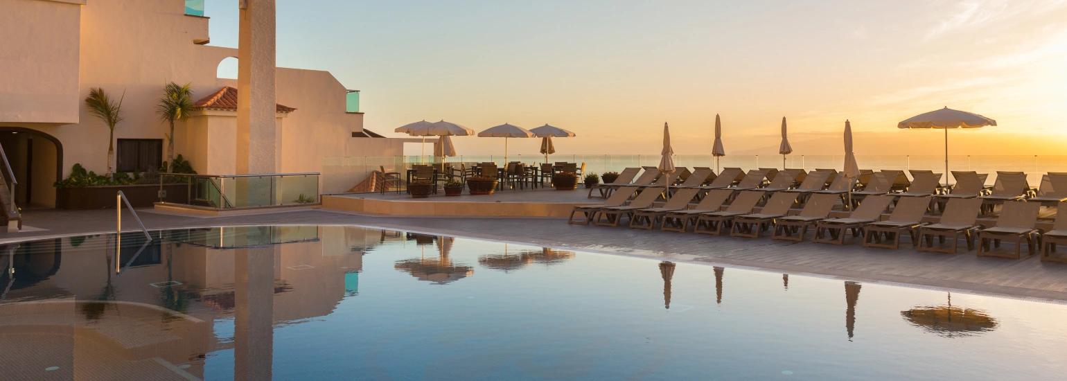 testdos testdos Royal Sun Resort Acantilado de los Gigantes