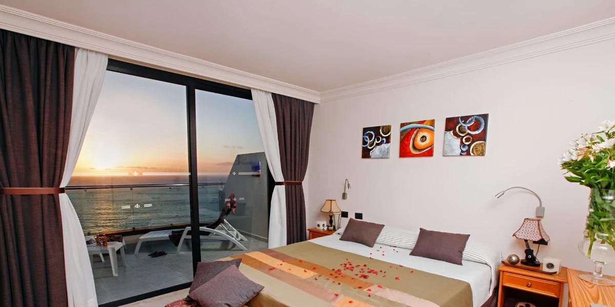 Apartamento 2 dormitorios vista mar Royal Sun Resort Acantilado de los Gigantes