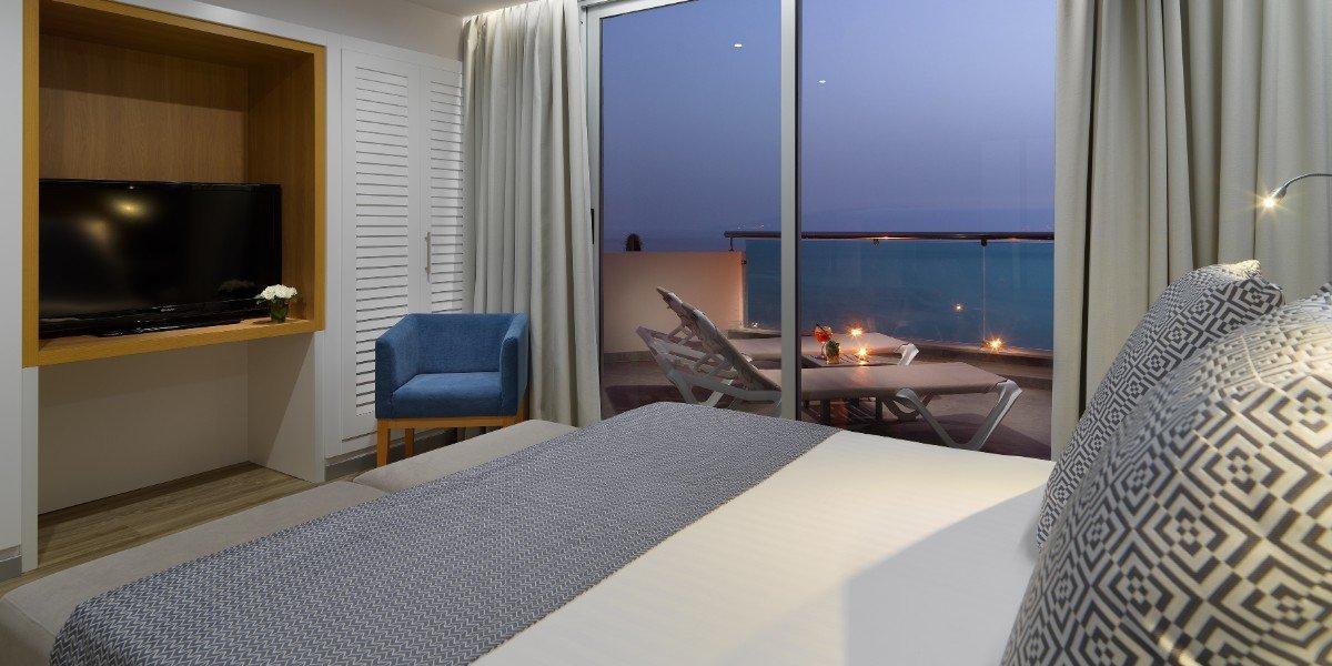 2-Schlafzimmer-Luxus-Apartment mit Meerblick und Jacuzzi Royal Sun Resort Acantilado de los Gigantes 2-Schlafzimmer-Luxus-Apartment mit Meerblick und Jacuzzi Royal Sun Resort Acantilado de los Gigantes