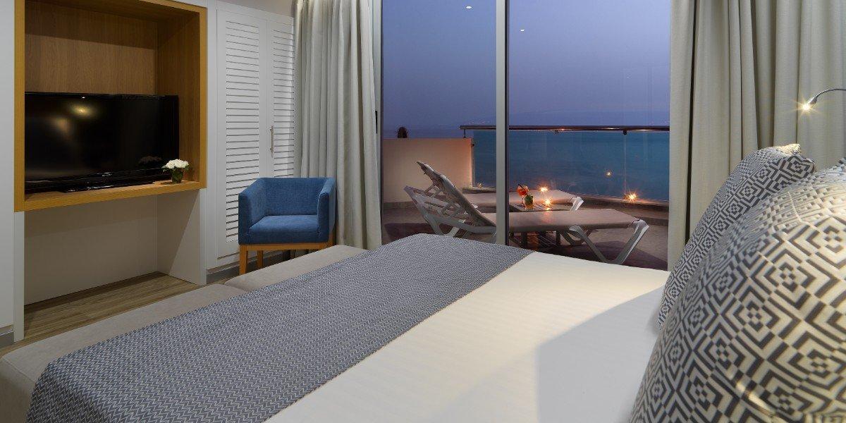 Appartement Deluxe 3 Chambres avec Bain à Remous Royal Sun Resort Acantilado de los Gigantes Appartement Deluxe 3 Chambres avec Bain à Remous Royal Sun Resort Acantilado de los Gigantes